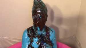 sexy-frosted-figure--mp4_12.jpg