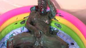 sexy-frosted-figure--mp4_14.jpg